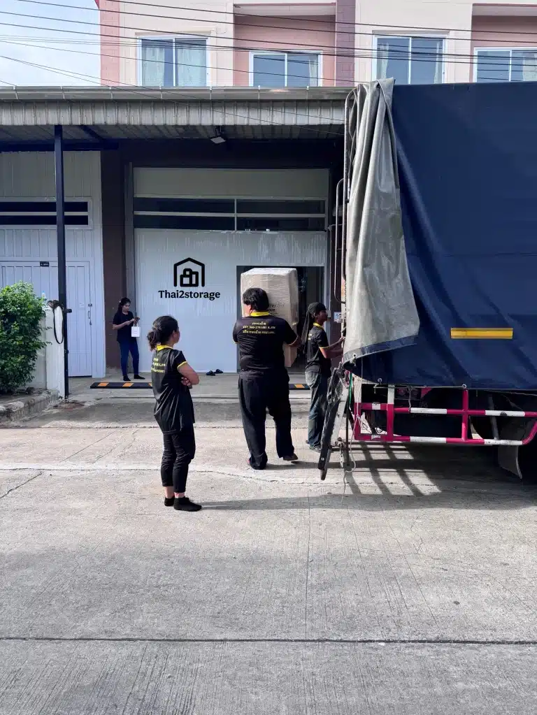 ที่เก็บของให้เช่า นนทบุรี Thai2Storage