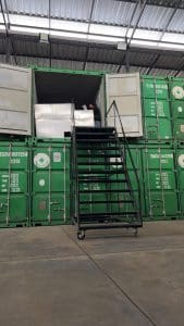 ที่เก็บของร้านค้า สำหรับสต๊อกและอุปกรณ์ที่ Thai2Storage